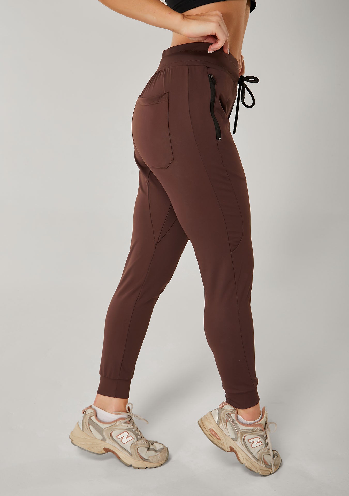 Calça Slim Athleisure Feminino - Brown