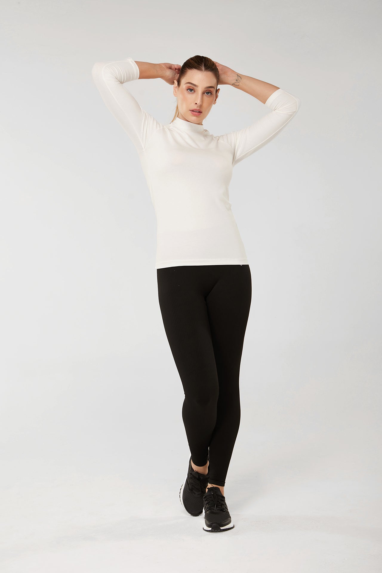 Camiseta Feminina Cotton Manga Longa - Branco