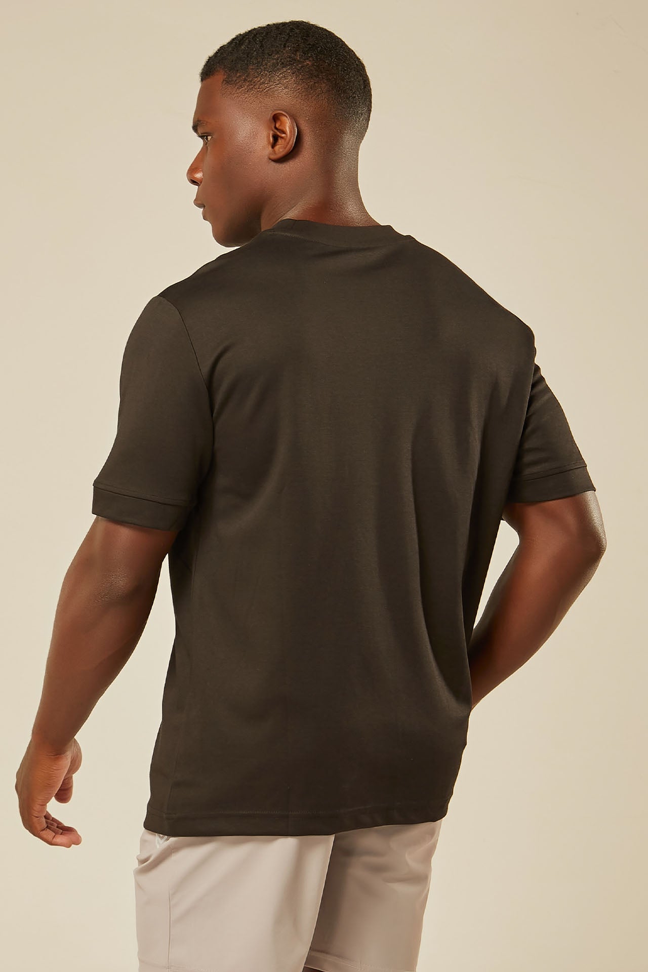 Camiseta Oversized Army Essential - Preto
