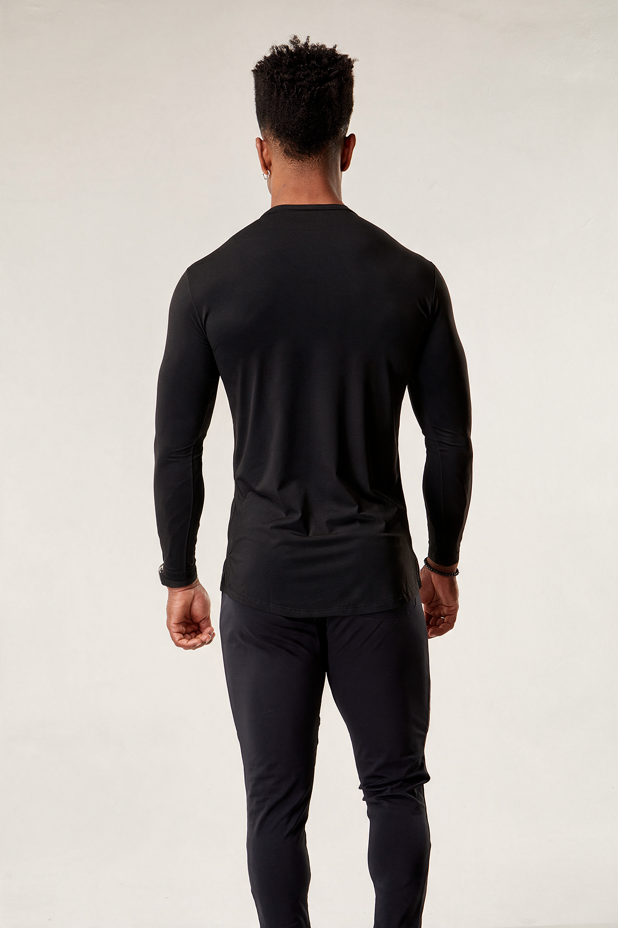 Camiseta Manga Longa Athleisure - Preto