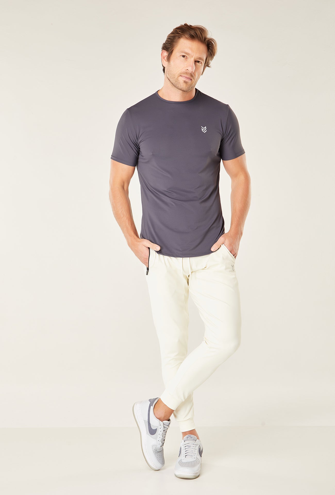 Camiseta Dry Fit Athleisure Chumbo